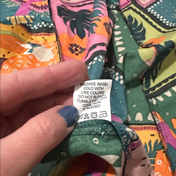 NWT vibrant lightweight dress live for truth size medium - Picture 10 of 10